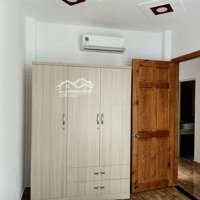 Trung Tâm Phú Nhuận_Phan Đăng Lưu. Diện Tích: 40M2. 6,3×7. 4Tầng. 5 Phòng Ngủ Giá 7Tỷ.