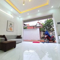 Siêu Phẩm Phan Đình Giót Hđ- 33M2 , 5 T Mới Tinh Nhỉnh 4 Tỷ