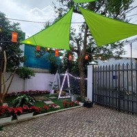 Cho Thuê Nguyên Căn Villa Cấp 4 Sân Vườn Như Hình Xinh Lung Linh300M2