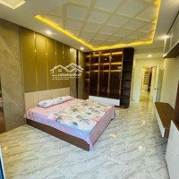 Bán Nhà Phố - 3 Tầng,Sân Thượng - Full Nội Thất - Xe Hơi Tận Nhà