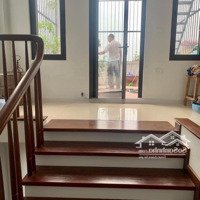 Nhà Bán Ngõ 373 Ngọc Hồi 60Mx 5 Tầngdân Xây, Lô Góc, Ô Chờ Thang Máy