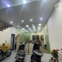 Bán nhà Ngõ Hàm Rồng,Long Biên 56m2,4 tầng,oto vào nhà nhỉnh 7 tỷ