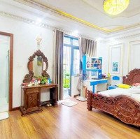 Biệt Thự Có Thang Máy 122M2, 4 Tầng, 4 Phòng Ngủ, Đường Đỗ Xuân Hợp