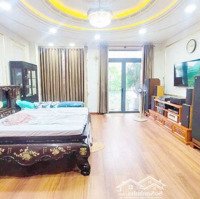 Biệt Thự Có Thang Máy 122M2, 4 Tầng, 4 Phòng Ngủ, Đường Đỗ Xuân Hợp