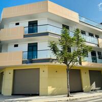 GIÁ ƯU ĐÃI - Cho thuê nhà mới 2 mặt tiền ngay trung tâm TP. Nha Trang. Diện tích 173m2