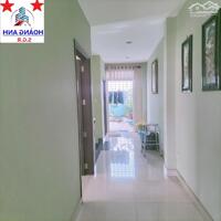 Bán nhà BTCT_ 3 tầng 3 pn _ 85 m2 ( 5 x 17 )_ Đã hoàn công_ Sổ hồng riêng_ Đã hoàn công_ Công chứng ngay