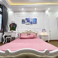 Cho Thuê Nhà Phú Đô 50M2 5 Tầng 4 Phòng Ngủ5Vs Full Đồ 12 Triệuieu