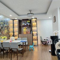 Chung Cư Hoàng Mai, 100M2, 3 Ngủ, Lô Góc, Sổ Đỏ, Hơn 4 Tỷ