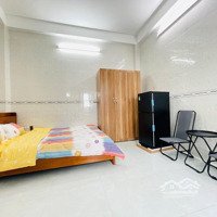 Căn Hộ Siêu Thoáng Full Tiện Nghi Nội Thất 4’ Đi Đh Hutech