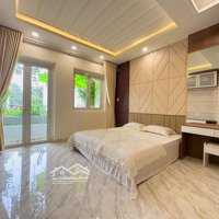 7.55 Tỷ Ngộp Chào 6 Tỷ Nhỉnh -Hẽm Xe Hơi4 Tầng, 4 Phòng Ngủ 60M2/240M2 Dtxd