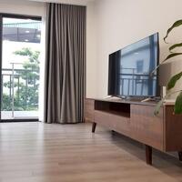 Cho thuê căn hộ dịch vụ tại Vũ Miên, Yên Phụ, Tây Hồ, 70m2, 1PN, đầy đủ nội thất mới hiện đại, ban công thoáng