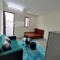 Cho Thuê Studio Và 1N1K 30M2 Full Đồ. Ban Công Thoáng Tại Nguyễn Trãi