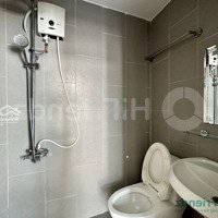 Căn Hộ Ban Công Cao Cấp Full Nt Gần Ngã 4 Hàng Xanh