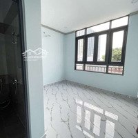 Nhà Cho Thuê Hẻm Xe Hơi - 2 Lầu - 2 Phòng Ngủ- Nhà Mới Sát Mặt Tiền