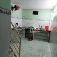 Nhà Cấp 4 Sc 2 Phòng Ngủ 1Tolet, 1 Thờ, 1 Khách, 1 Bếp, Hẻm Ô Tô 2 Ngõ Ra Vào