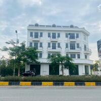 Bán nhà mặt phố 5 tầng kinh doanh Chùa Hà, Liên Bảo, Vĩnh Yên. Lh: 0986934038
