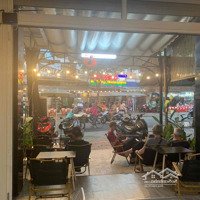 Cần Sang Quán Cafe Đuòng Vĩnh Khánh