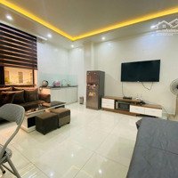 Cho Thuê Tòa Nhà Văn Cao, 6 Phòng Căn Hộ Có Bếp, Diện Tích: 80M2 X 5 Tầng.