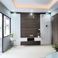 Căn Hộ 1 - 2 - 3 Ngủ, 2 Vệ Sinh Ô Tô Đỗ Cửa, Quận Tây Hồ