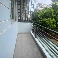 Nhà Giáp Bình Thạnh 3,5X20M Trệt 1 Lầu 2 Phòng Ngủ 2 Vệ Sinhhẻm Xe Hơi Giá Bán 11 Triệu