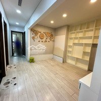 Cho Thuê Căn Hộ 4 Phòng Ngủ View Đẹp Hà Đô Centrosa Nội Thất Như Hình