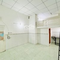 Phòng Trọ Công Viên Phú Lâm Có Máy Giặt,Miễn Phí Xe,Giờ Tự Do