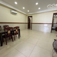 Căn Hộ 2 Phòng Ngủ, 127 M2, Quận 10, Sài Gòn - Chính Chủ!