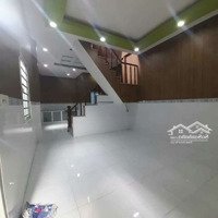 2 Tầng ( 10M × 4M ) Hẻm 4M - Sổ Hồng Riêng