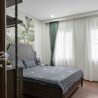 Căn Hộ Studio Balcony Cao Cấpthang Máyngay Chợ Bến Thànhtt Quận 1