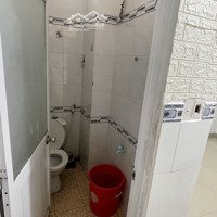 Phòngtrọ Sạchsẽ, Toilet Riêng, Lót Gạchmen Qtânphú