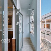 Nhà Lầu Đúc - Mới Đẹp - Cách Mặt Tiền Đường Đúng 1 Căn Nhà