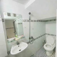 Cho Thuê Nhà 1 Trệt,2 Lầu,( 3 Phòng Ngủ 3Wc) Bưng Ông Thoàn,Tăng Nhơn Phú B,Q9