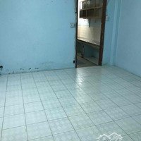 5 Triệu 9/Tháng Nhà Nguyên Căn Hẻm Cách Mạng Tháng 8 Q.10 65M²