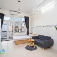 Studio 40M2 - Ngay Etown Cộng Hoà - Ban Công Và Máy Giặt Riêng