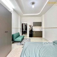 Ban Công Studio Full Nội Thất Mới Ngay Etown Cộng Hoà