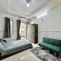 Ban Công Studio Full Nội Thất Mới Ngay Etown Cộng Hoà