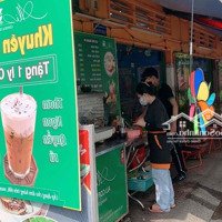 Cần Sang Nhượng Quán Cafe Góc 2Mt Rộng 8,5 X 3,5M. Có Kho. Giá 5 Triệu/Th