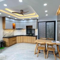 Bán Gấp Nhà Phạm Văn Đồng, Hiệp Bình Chánh, Thủ Đức. 60M2, Giá 990 Triệu