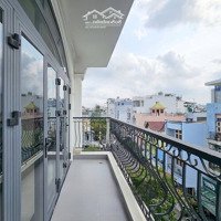 Cho Thuê Căn Hộ Đủ Nội Thất_View Ban Công Gần Lotte Quận 7