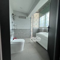 2 Phòng Ngủ2Wc_Ban Công Lớn_70M2_Bếp Lớn Bao Thoáng Ngay Đh Sài Gòn