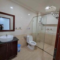 Căn Hộ 1 Phòng Ngủban Công Siêu Rộng Rãi Thoáng Mát Ngay Gần Trung Tâm Q7