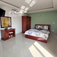 Căn Hộ Ban Công 40M2 Full Nội Thất Gần Công Viên Lê Thị Riêng