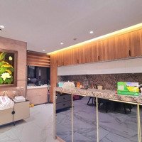 Căn Hộ Vip 3 Phòng Ngủ- 141M2 Duy Tân, Cầu Giấy, Xách Vali Vào Ở Ngay, Sổ Đỏ