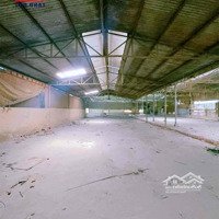 Cho Thuê 1400M2 Xưởng Gần Cụm Khu Cn 113 Trường Cđ Nghề Hoà Bình Trạm