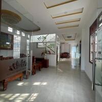 Cho thuê biệt thự mới KDC Khang Điền intresco