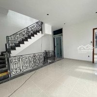 Cho Thuê Nguyên Căn Villa Diện Tích 140M2 Kết Cấu 1 Hầm 4 Lầu Nhà Mới Đẹp Tại Thạnh Mỹ Lợi Quận 2