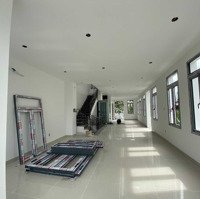 Cho Thuê Nguyên Căn Villa Diện Tích 140M2 Kết Cấu 1 Hầm 4 Lầu Nhà Mới Đẹp Tại Thạnh Mỹ Lợi Quận 2