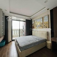 Mở Bán 100 Căn Chung Cư Tại Số 8 Nguyên Hồng View Hồ Cực Chất( Full Nội Thất Xin Sò) Hàng Vip Ạ