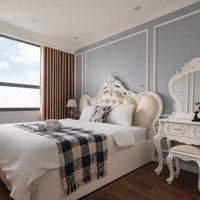 Siêu Phẩm. Cho Thuê Căn Hộ 2 Ngủ 2 Vệ Sinhtoà C7 Vinhomes D''capitale Siêu Đẹp. L/H: 0917.748,822