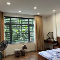 Biệt Thự Tân Bình, 8.7X15M, 4 Tầng, Hẻm 8M, Chỉ 19.5 Tỷ (Tl)